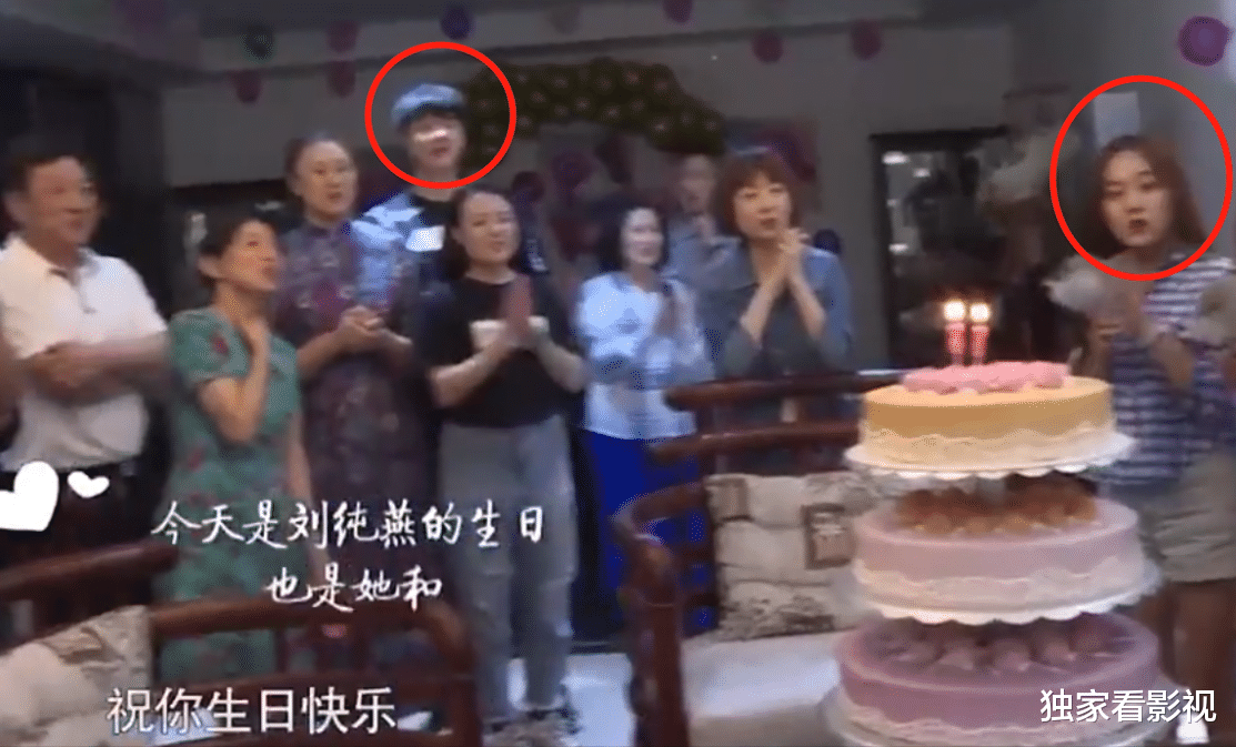 刘纯燕|金龟子要嫁女儿了！22岁女儿和初恋男友相恋9年，还有35cm身高差