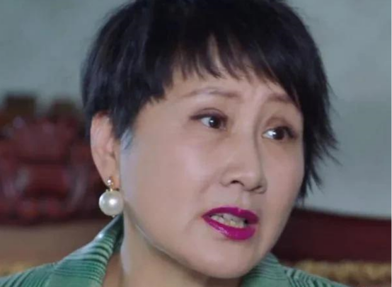 张铁林|明明演技一般,却硬吹成“老戏骨”,这6位演员,演啥都一个样