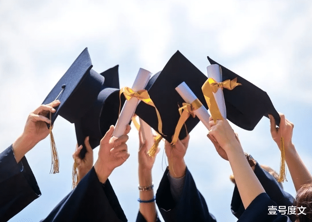 招聘|一名普通县级公务员的一天：这是什么神仙日子