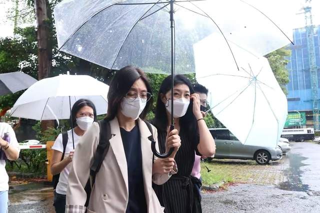 夏克立|已有340天没见夏天,夏克立发文控诉前妻,晒父女合照让人心疼