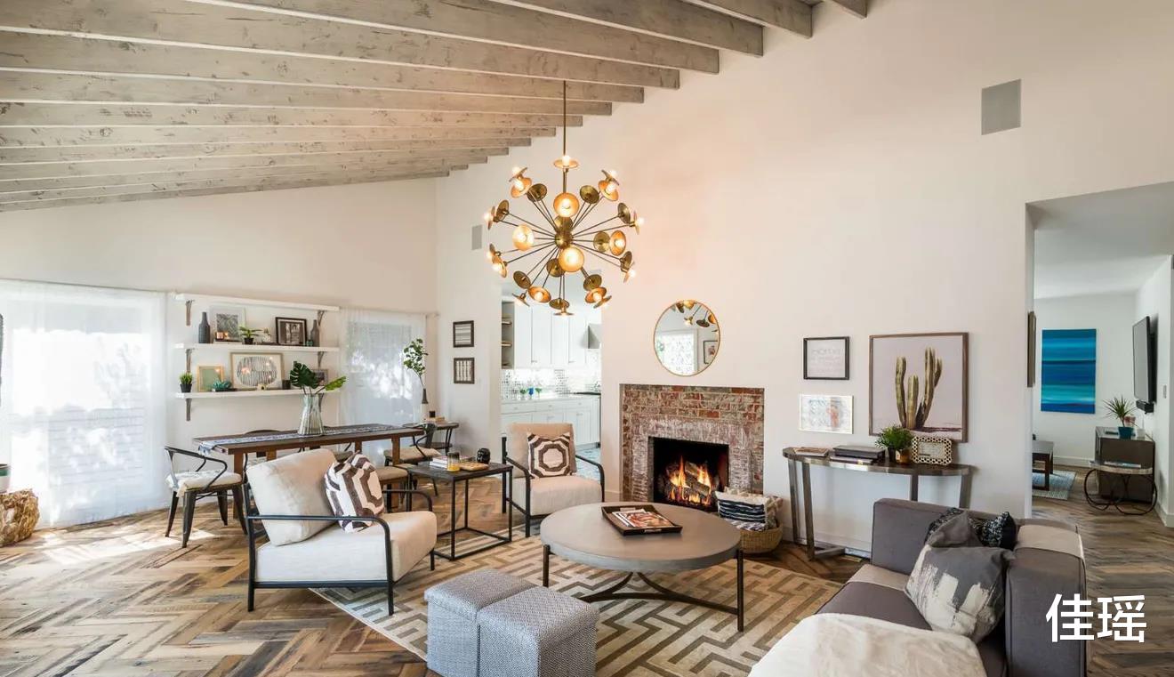 权力的游戏|爷青回！《权游》瑟曦女王结婚，龙妈三傻小恶魔都到场了