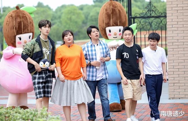 青春环游记|《青春环游记》被曝停播，吴彤贾玲双双退出，第三季太烂败光口碑