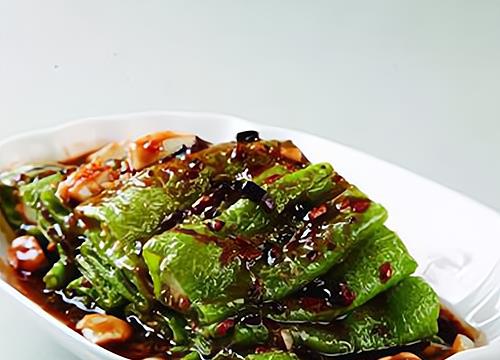 肖战|“肖战糊了”事件孰是孰非？要分清“艺人肖战”和“个体肖战”