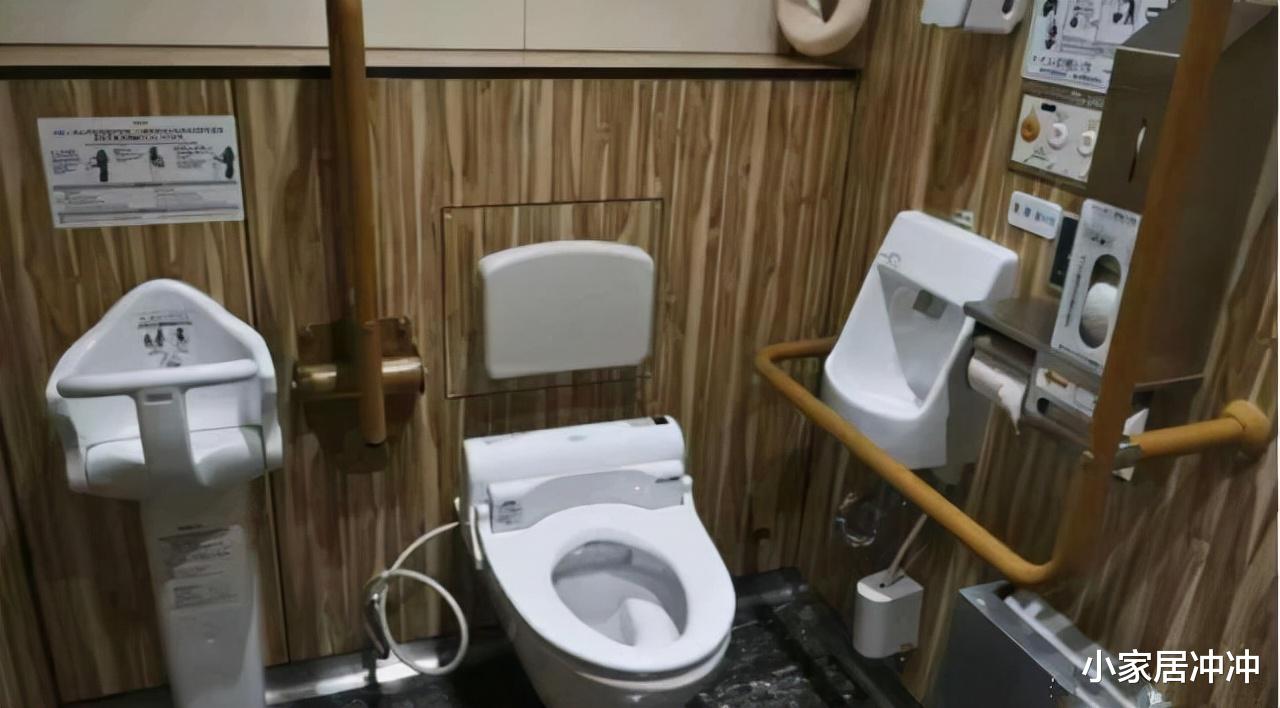 日本人卫生间细节有多“人性化”?进去后就不想出来了,真先进