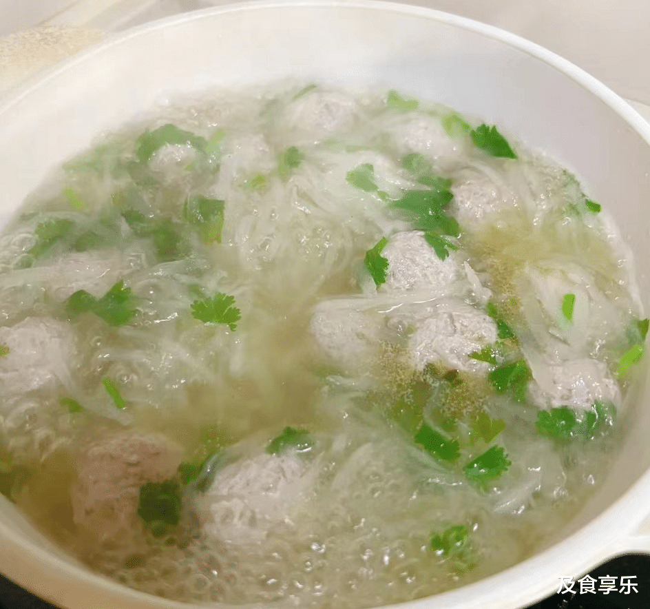 秋燥|“秋燥最伤肺”!不管多忙,这4种菜要多吃,滋阴润肺,健康度秋