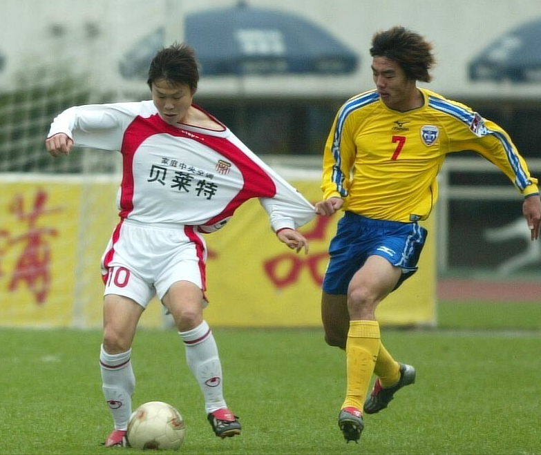 亚冠|世青赛一脚成名，亲历亚冠辉煌，遭遇惨败泰国，20年后重返川足