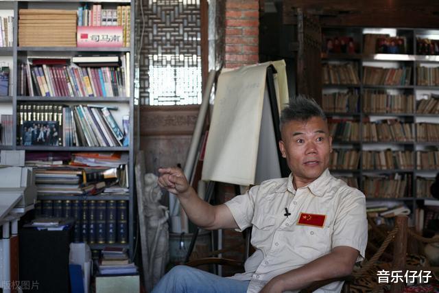 司马南|在司马南粉丝的眼中，他永不会错，而质疑司马南者是被资本操控的