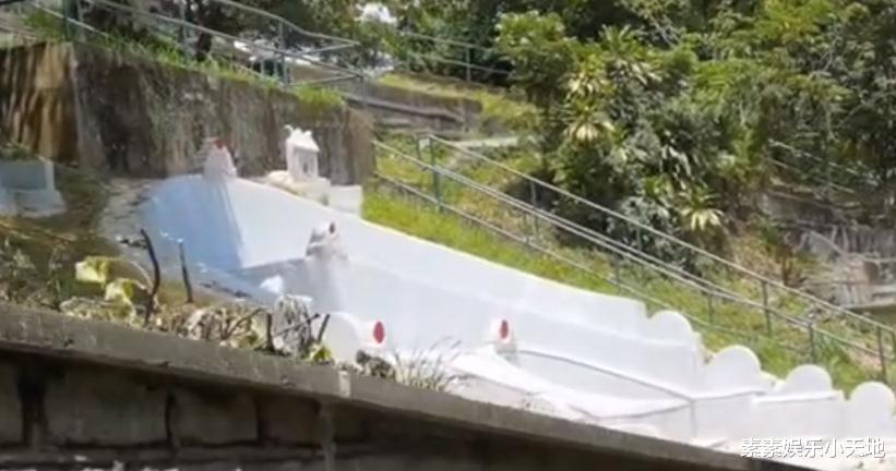 赌王|赌王家族墓地变化大,多数墓位再次翻新,青玉石打造环境很优雅