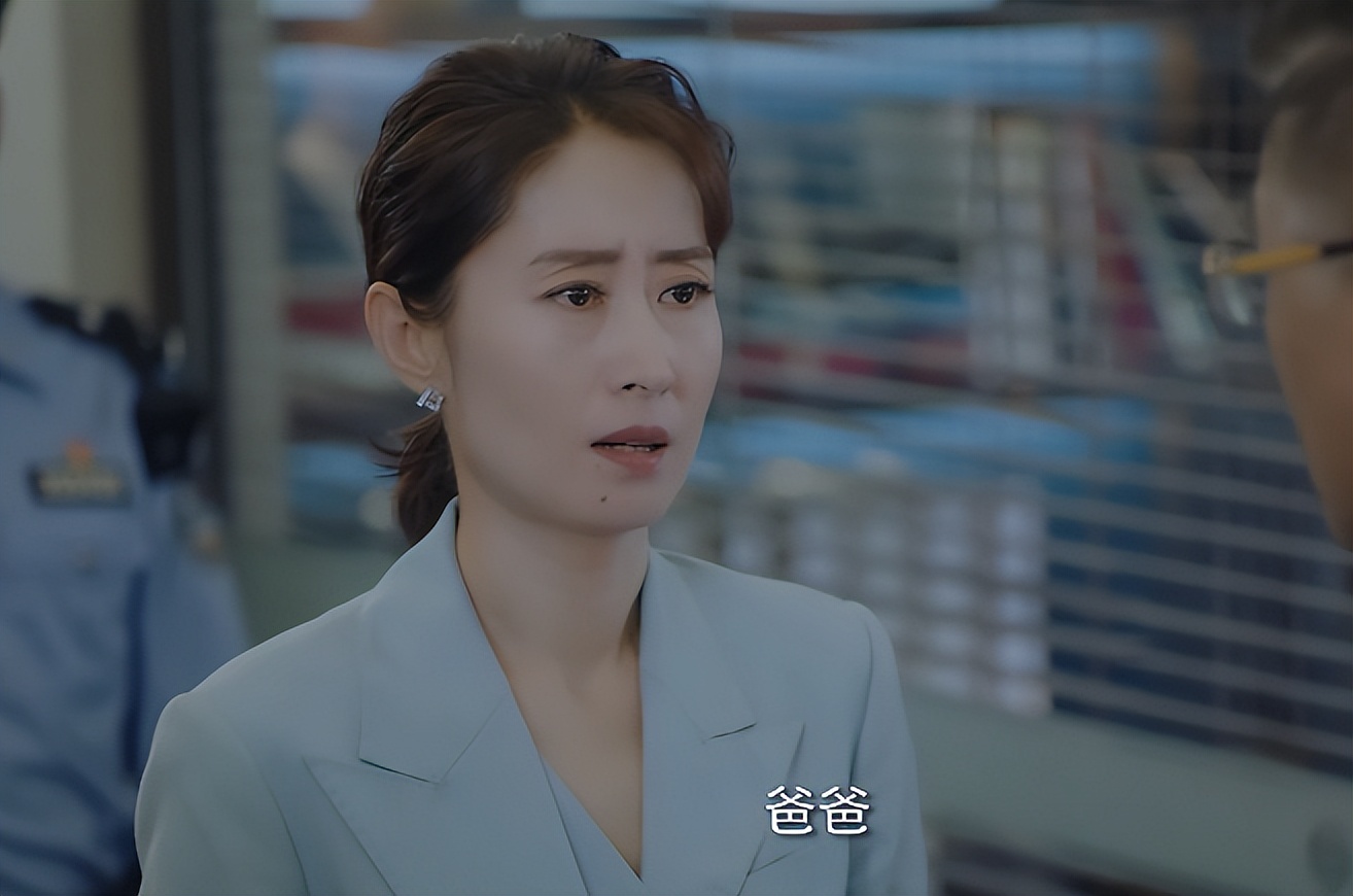 刘敏涛|不笑场吗？46岁刘敏涛新剧演女儿，喊大11岁女演员“妈妈”