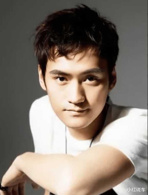 袁弘|唐山烧烤店打人,演员袁弘提出的六个疑问