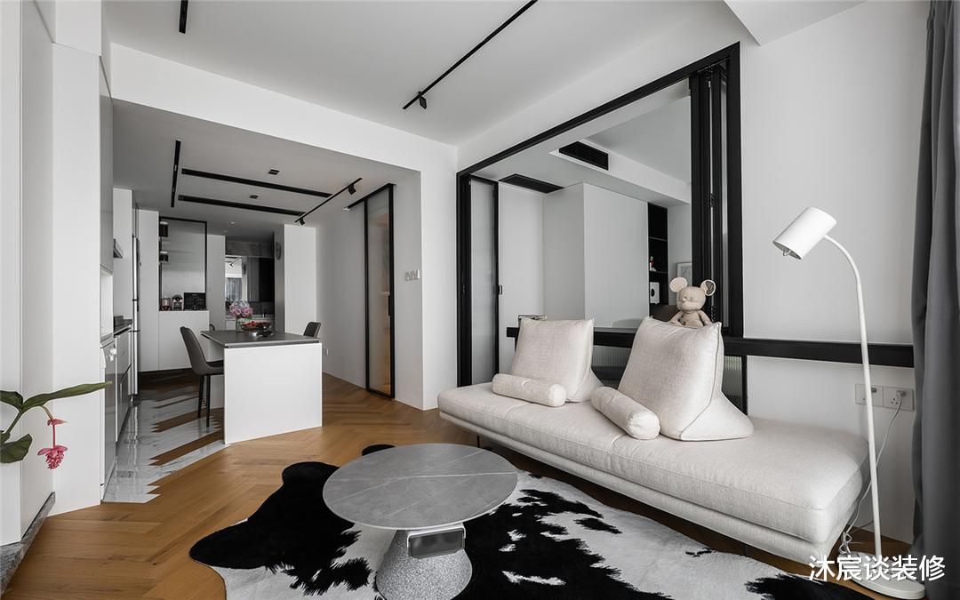 80㎡女白领的独居空间，现代黑白灰的简约设计，时尚高级有质感