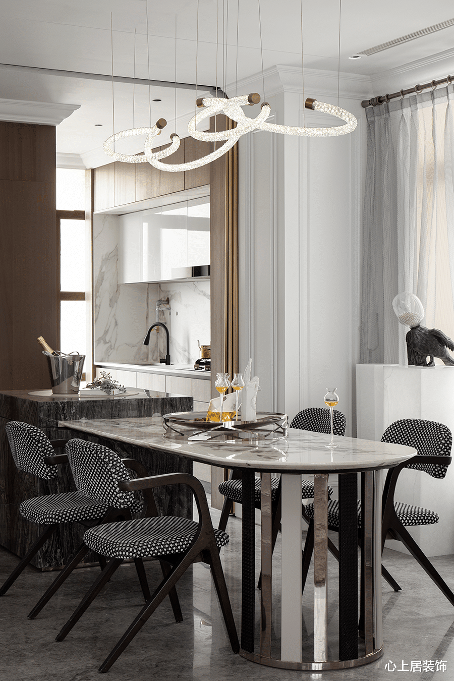 177㎡法式轻奢,光辉旧日奏响生活协作曲