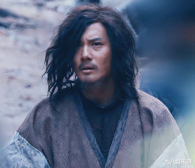 郑业成|郑业成新造型路透曝光，腹黑将军变乞丐？这才是演员的反差感