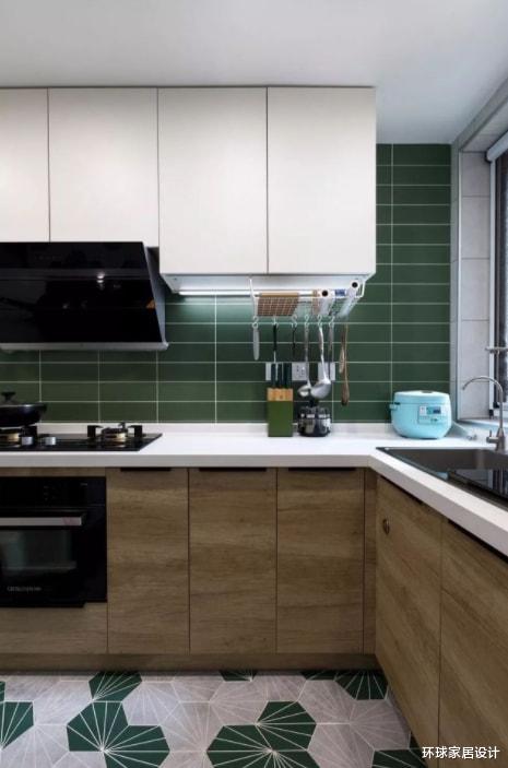 厨房装修，先贴砖还是先装橱柜？太多人做错，返工都来不及！