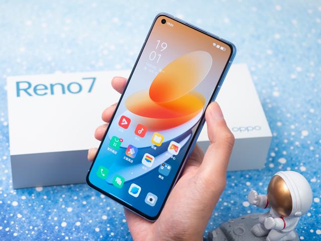 |押宝骁龙7 Gen1能不能成？OPPO Reno8跑分首次曝光