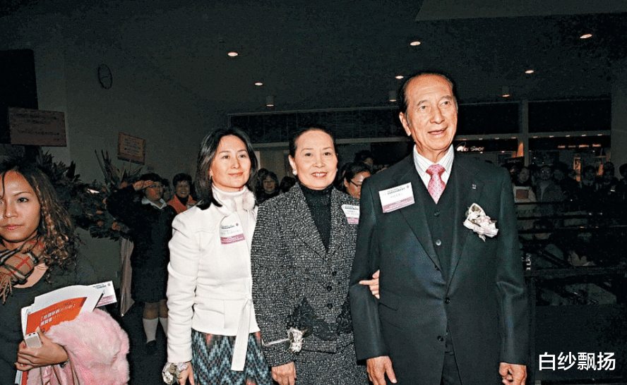 蓝琼缨|?一路走好！何鸿燊二房太太蓝琼缨去世，深受赌王疼爱