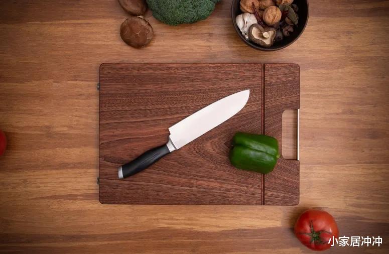 建议大家:厨房这些东西被拉入“黑名单”,该扔就扔,别不舍得