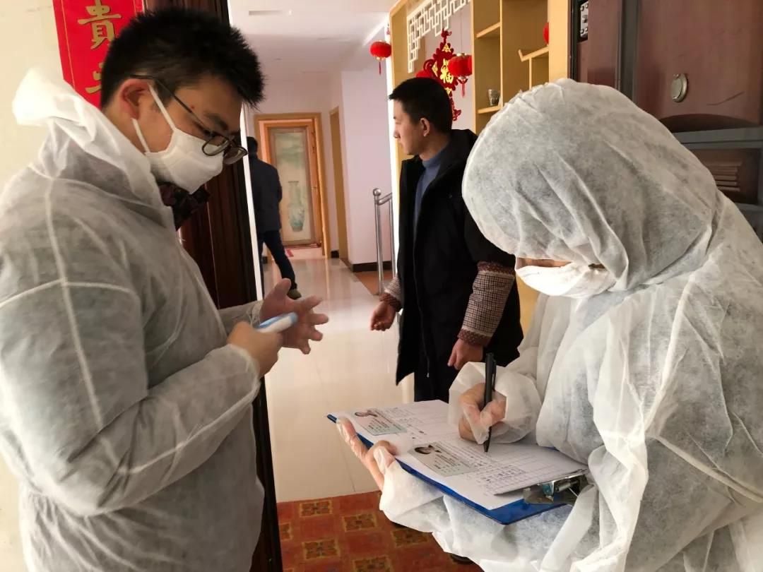 孙武|十大最辛苦职业排行榜 （第9名 基层公务人员）