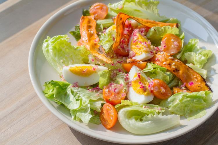 女孩 无痛小站丨鸡蛋减肥健康吗？