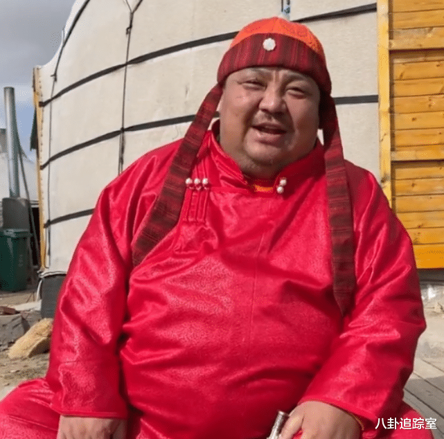 教练 醒悟了？网红恩克到健身房减肥，惨遭教练嘲笑，他的回答令人鼻酸