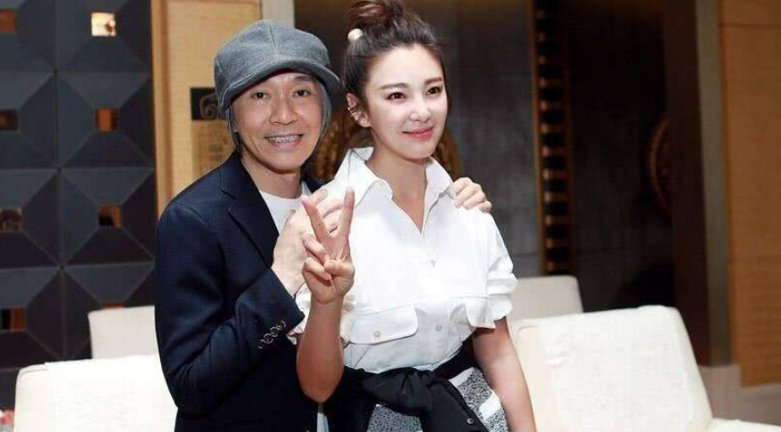 赵丽颖|张雨绮：两婚两离，带着龙凤胎潇洒生活，离异后活出女王范