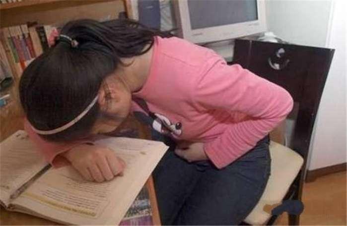 内分泌失调|女孩腹痛误诊阑尾炎，无奈卵巢切除，母亲崩溃：她还能做女人吗？