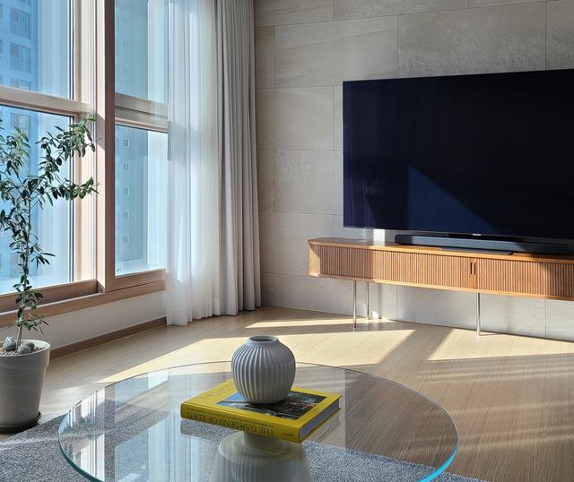 图省事买的这套90㎡的精装房,自己添置家具就入住了,效果如何?