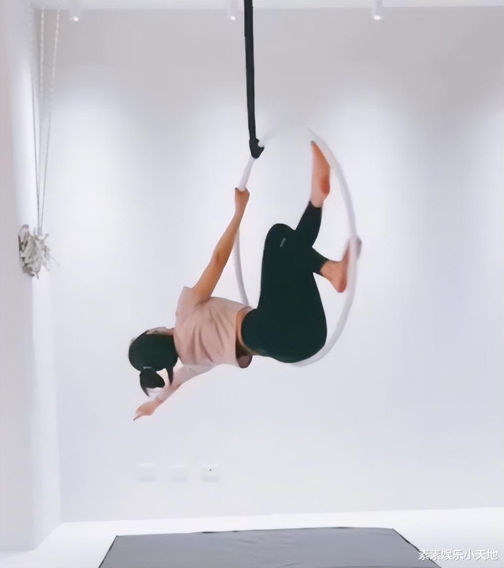 林心如|林心如解锁新技能：在空中吊环上跳舞，侯佩岑喊她卖票做演出