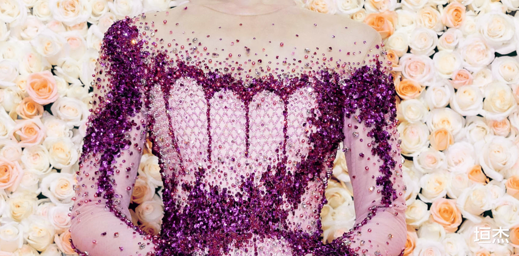 郁可唯|又是红毯!蒋勤勤作风大改,郁可唯脚指甲是败笔,倪妮艳压群芳