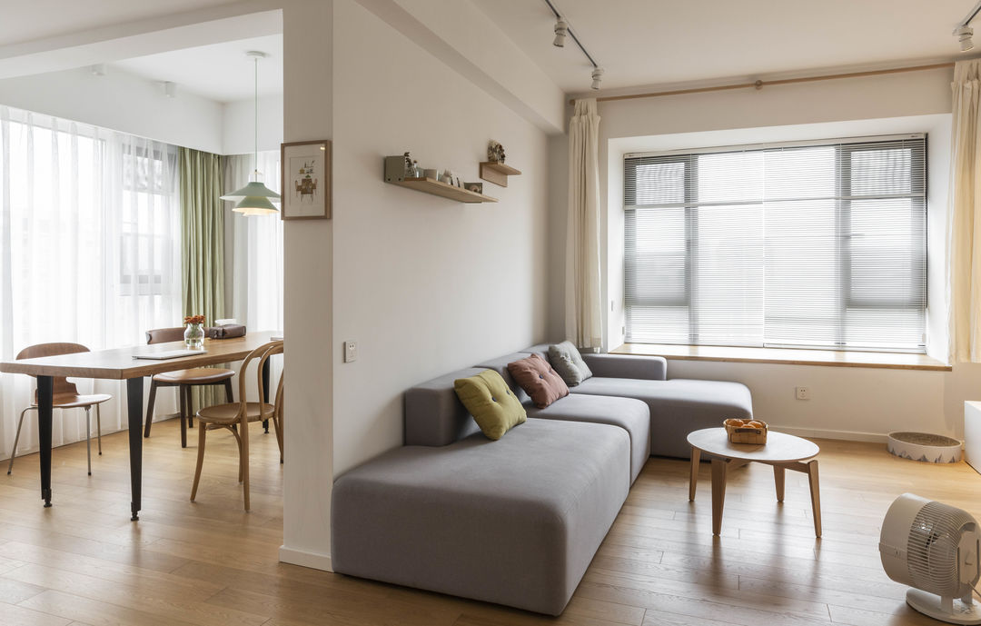 没有储物空间设计的极简风,还三房改两房,网友吵翻天说不懂生活