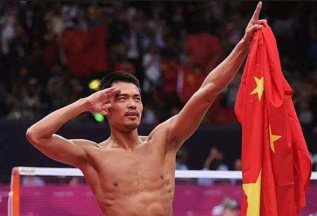 卡恰诺夫|20个世界冠军，林丹生涯收入有多少？摸臀门或让其损失上亿