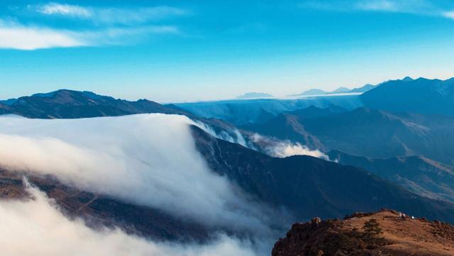 珠峰|这座山鲜为人知却是个摄影圣地，云海、星空、雪山、佛光应有尽有