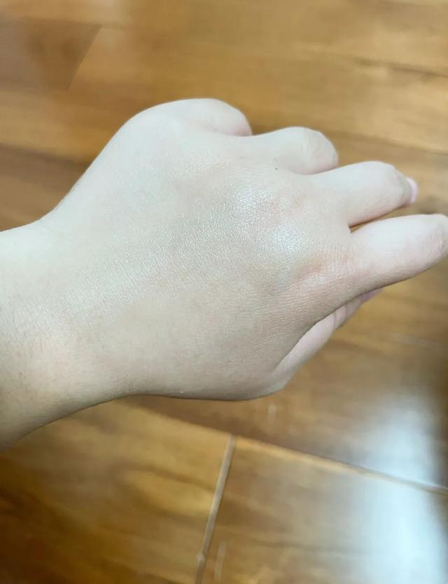 酵素 海报试用｜整天嚷嚷着要白，今天终于安排上了...