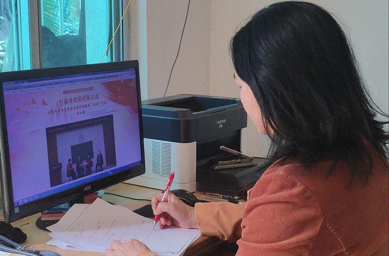 |饭局上同事说：你负责送领导回家！别傻傻照做，用3句话教他做人