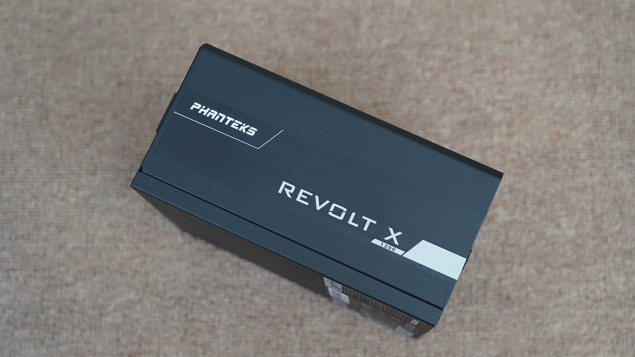 白金|支持双系统、还能战未来？追风者Revolt X 1200W白金电源开箱拆解分享