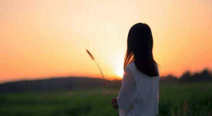 |成年人的崩溃,往往只在一瞬间