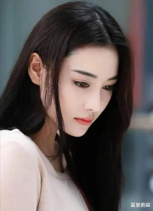 张馨予|有点心疼张馨予，对着视频痛哭流泪，那些曾抹黑她的人如今该后悔了