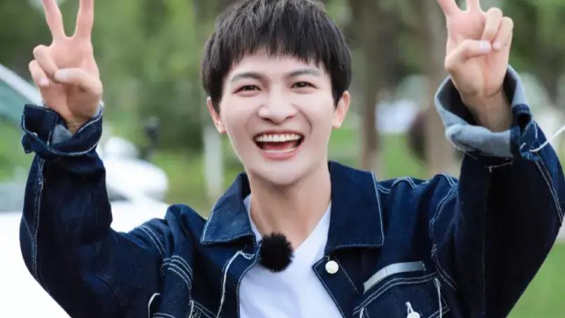 周深|周深和杨颖在《奔跑吧》节目相遇后，一个引人关注的结果出现了