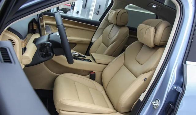 |华为版“卡宴”正式上市,续航620km,4.5秒破百,仅28.86万起售