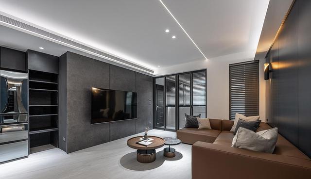 发现一位IT男的家,宅男的家可真酷,精致的让很多女生汗颜