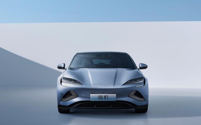 手握20万想买新能源,这三款车值得一看,“有面子也有里子”