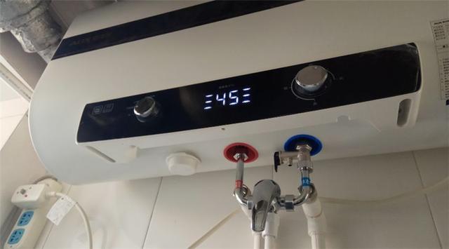 电热水器|10天连丢3条命，热水器漏电频发要不要断电？触电身亡该找谁来赔