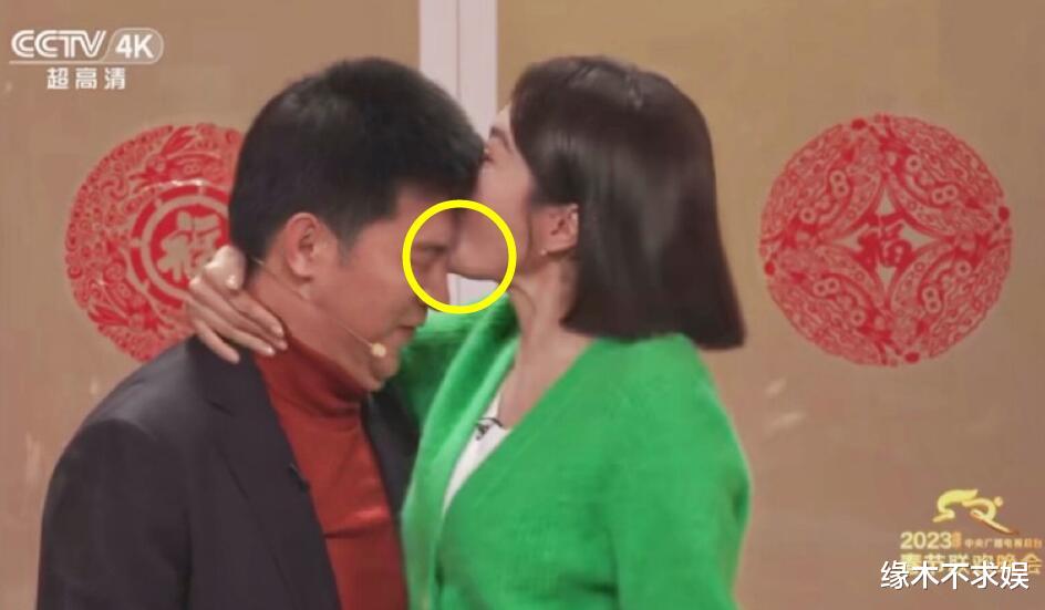 央视春晚|春晚下半场：秦岚3大出圈点，零点连线航天员，沈腾成赵本山第二