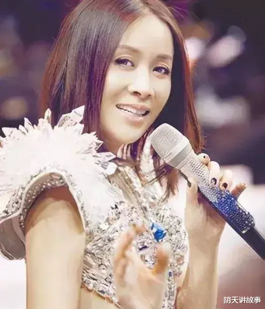 那英|谷建芬：那英话特多，什么事都爱管，长了副好嗓子，但脑子缺点弦