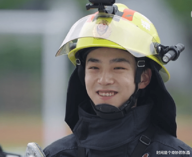 张嘉元|奋发有朝气的张嘉元,会比张艺兴还努力吗?