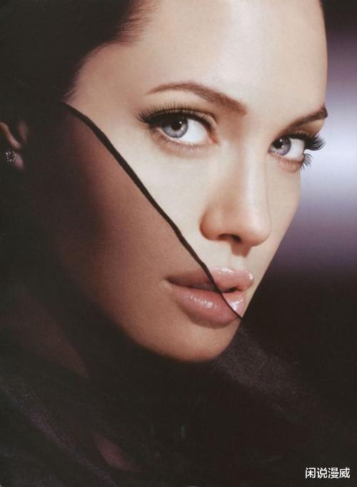 电影|干啥啥不行，阴阳怪气第一名！《永恒族》刷新了好莱坞无耻的下限