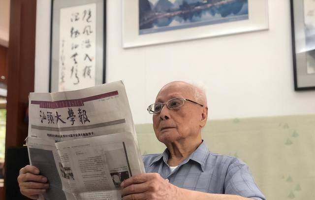 谢汉光:新婚9天与妻分离,潜伏在台42年,70岁回来发现儿孙满堂