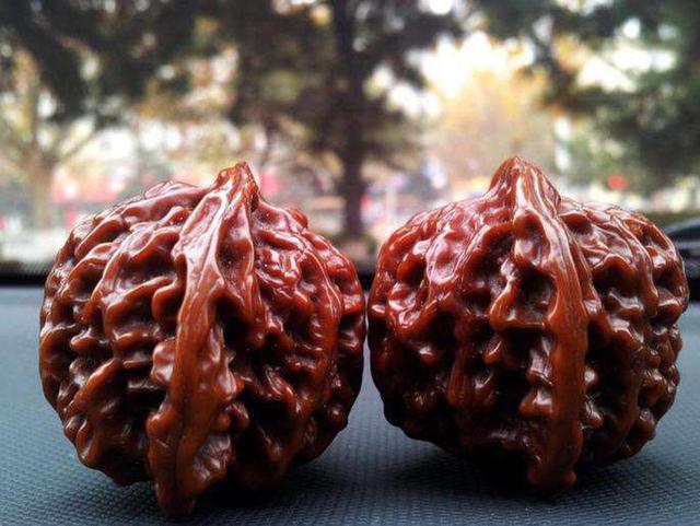 宝贝|文玩的完美包浆,靠岁月的累积,不可急于求成