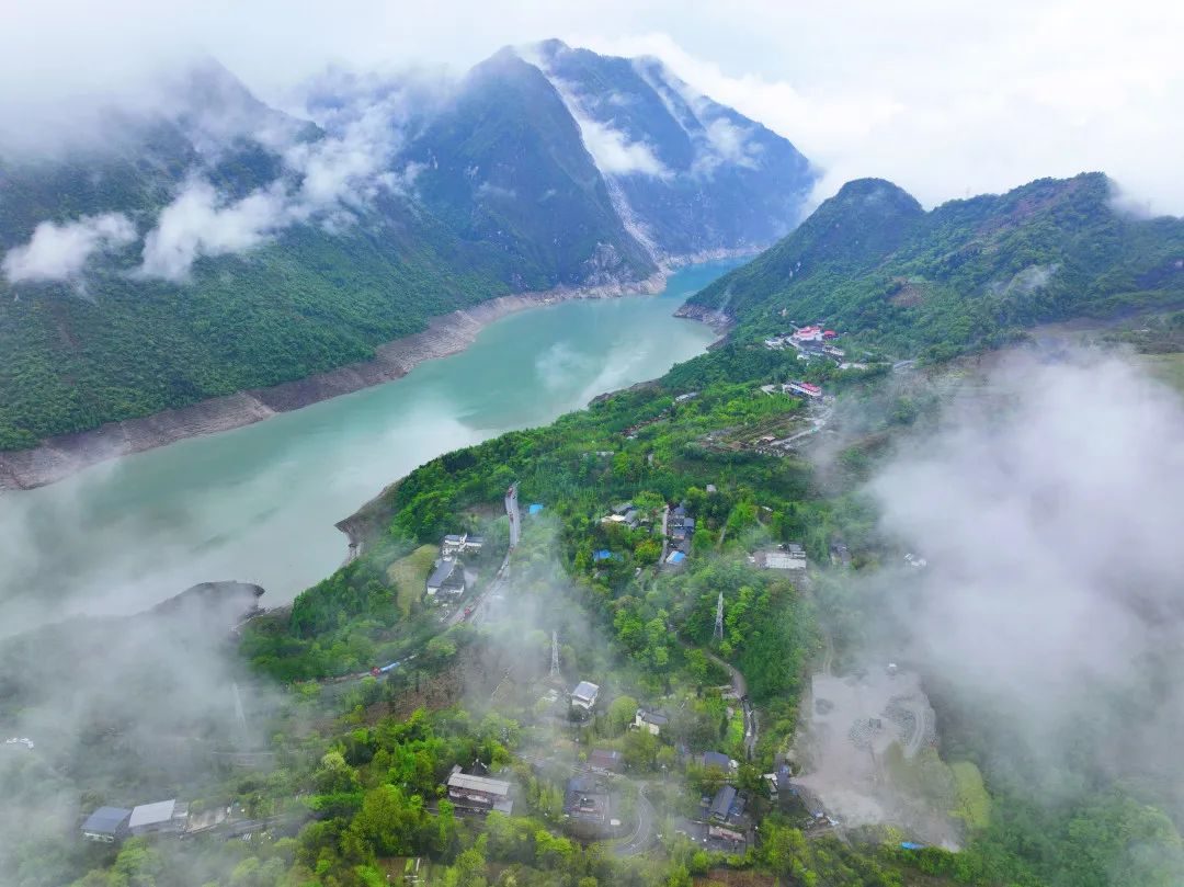 汶川|在汶川，遇见22°C的夏天