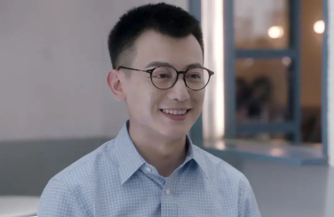 王梓薇|《风吹半夏》的配角太强大，就连“村长”的扮演者都来头不小